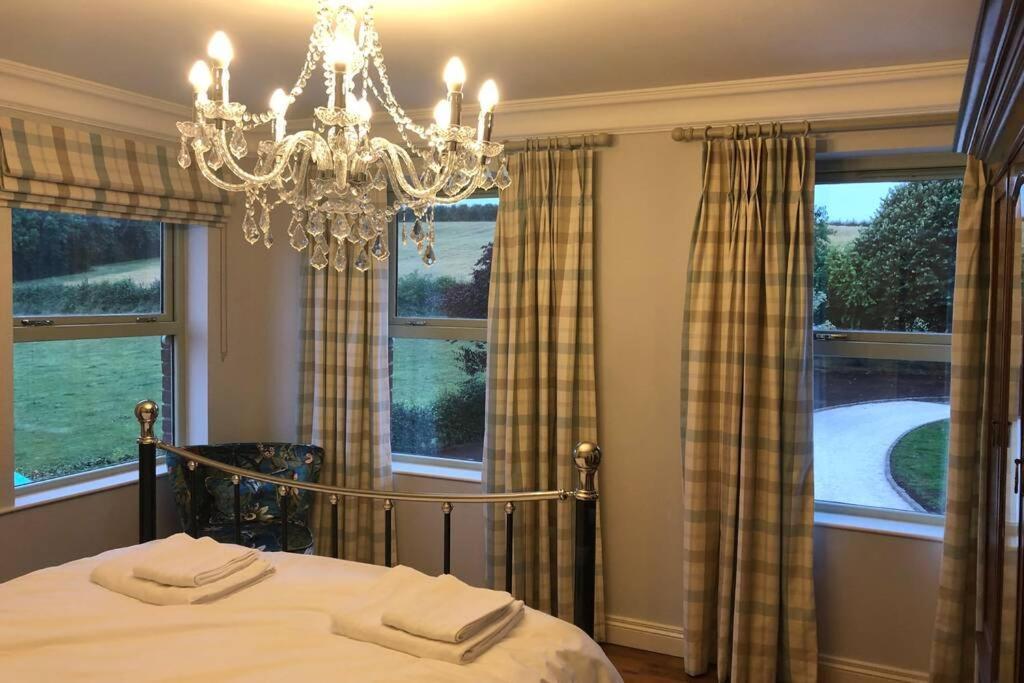 Ballyheifer House - A Beautiful 5 Bedroom Home. Magherafelt Kültér fotó