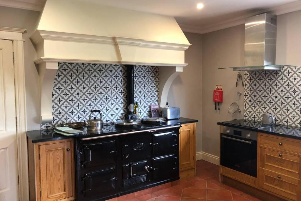 Ballyheifer House - A Beautiful 5 Bedroom Home. Magherafelt Kültér fotó